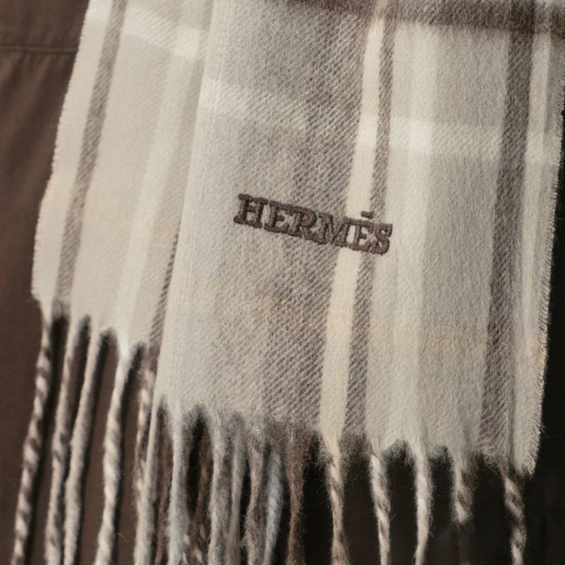 カシミヤマフラー 《スウィート・ラブ》 | Hermès - エルメス-公式サイト